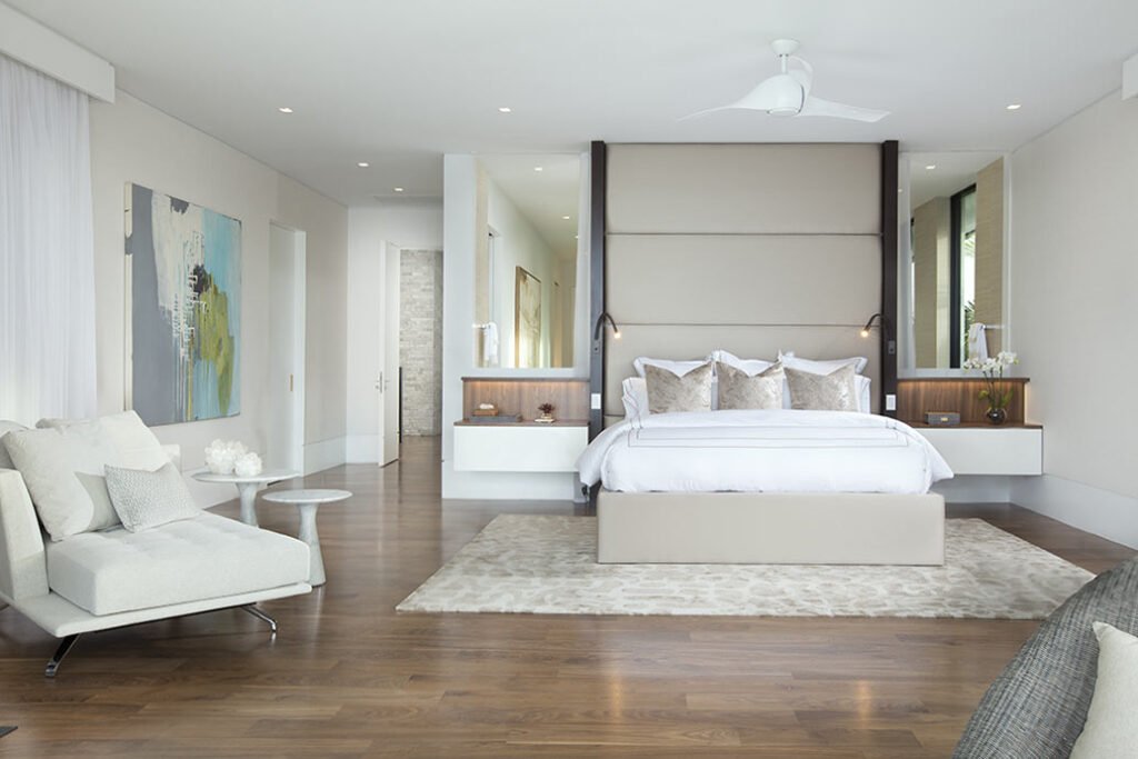 Bedroom Furniture Materials That Work Best in Florida
